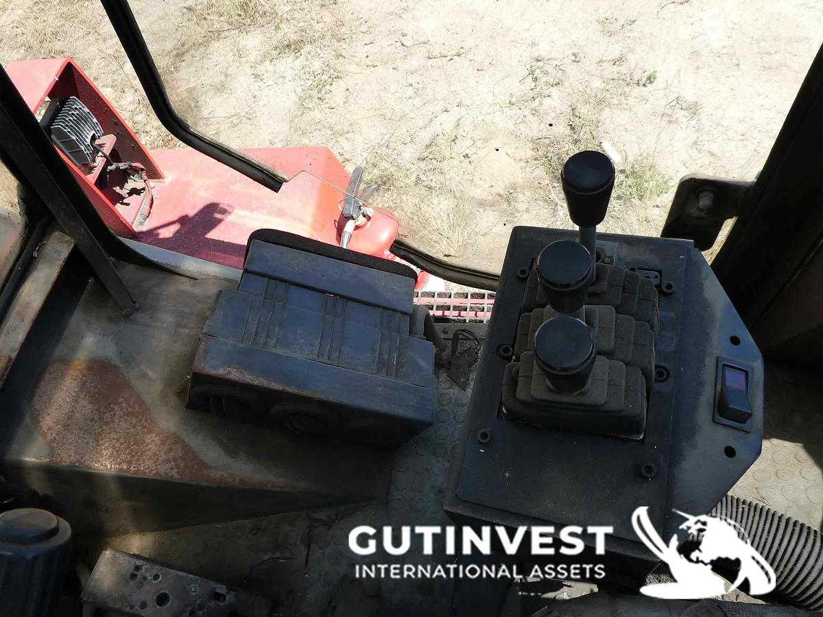 Used 4 - Forklift - 14 Tn