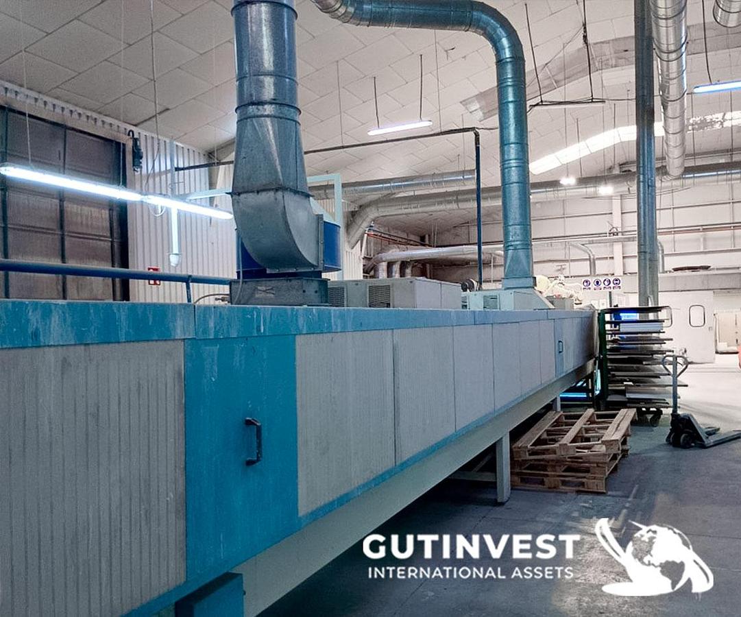 Used Lacquer-Varnishing line for wood