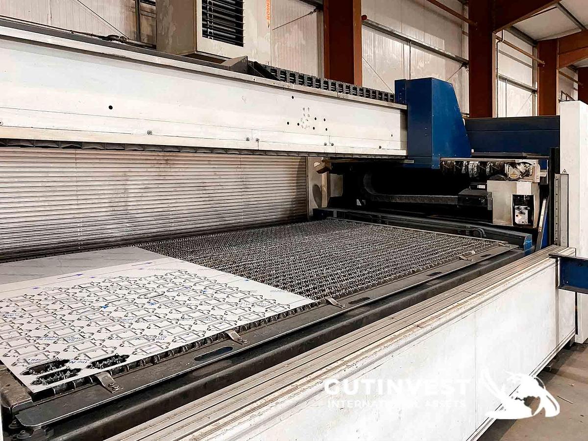 Used 1 - Laser Cutting Machine - 2kW