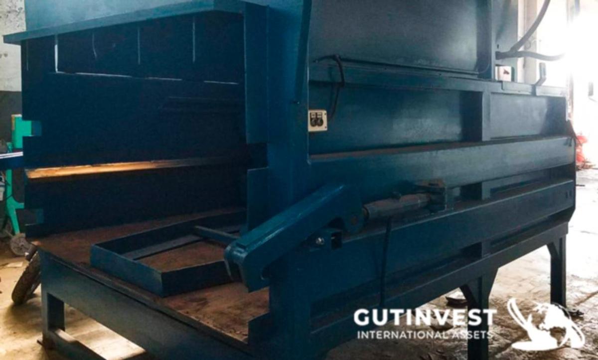 Used Static Waste Compactor