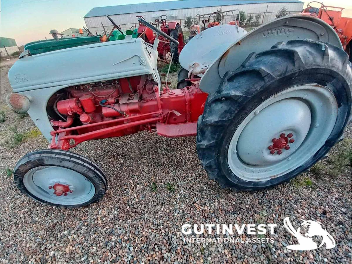 Used 10 - Agricultural tractor