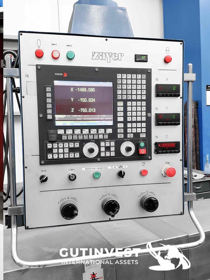 Usado 1 - Fresadora CNC universal de bancada fija - 4 metros.