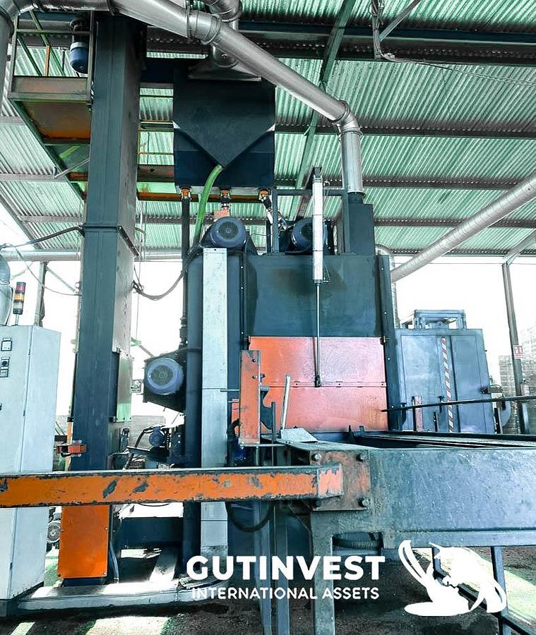 Used 8 - Shot blasting machine