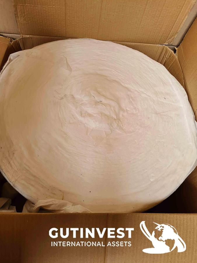 Usado 16 - Lote con aprox. 3.500kg de tela metblown para reciclar