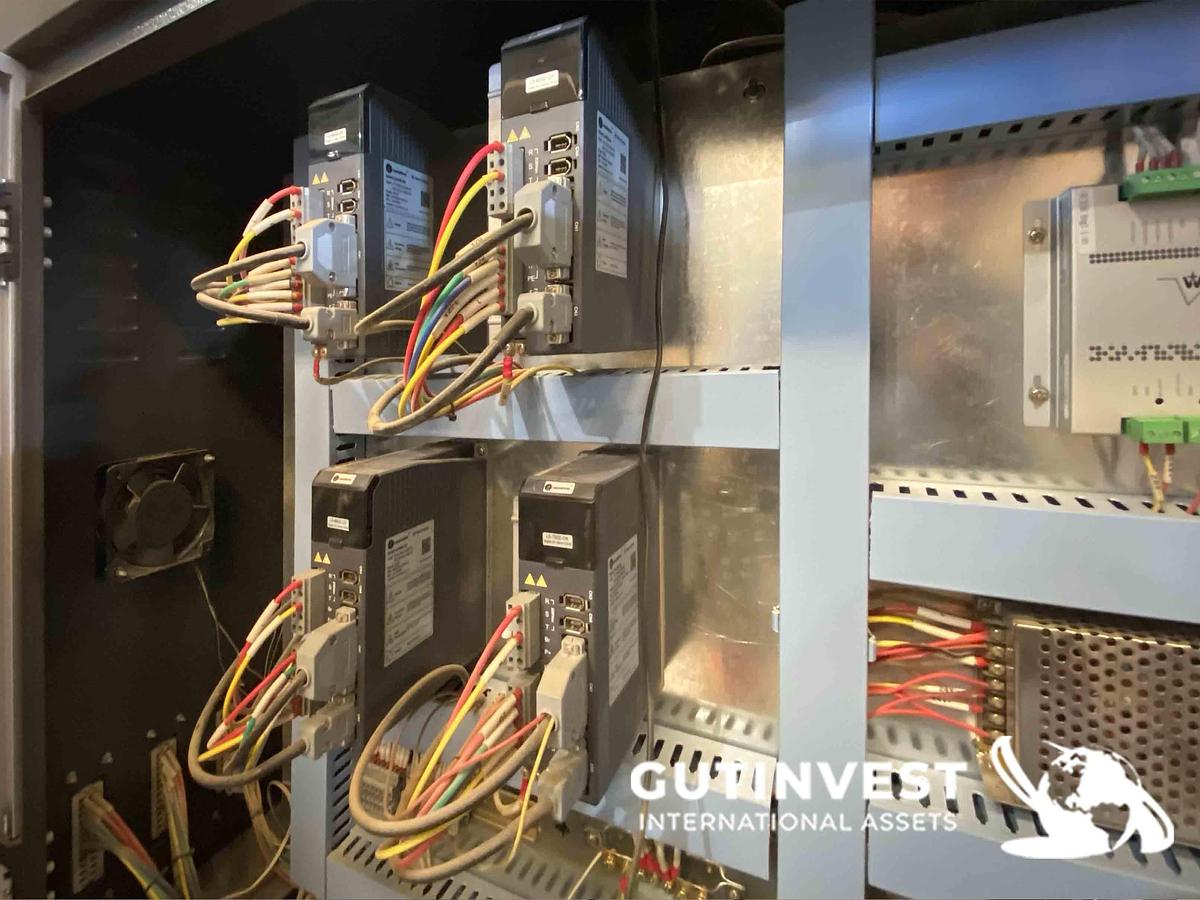 Used 1 - CNC milling machine 3 axes - for wood and pvc