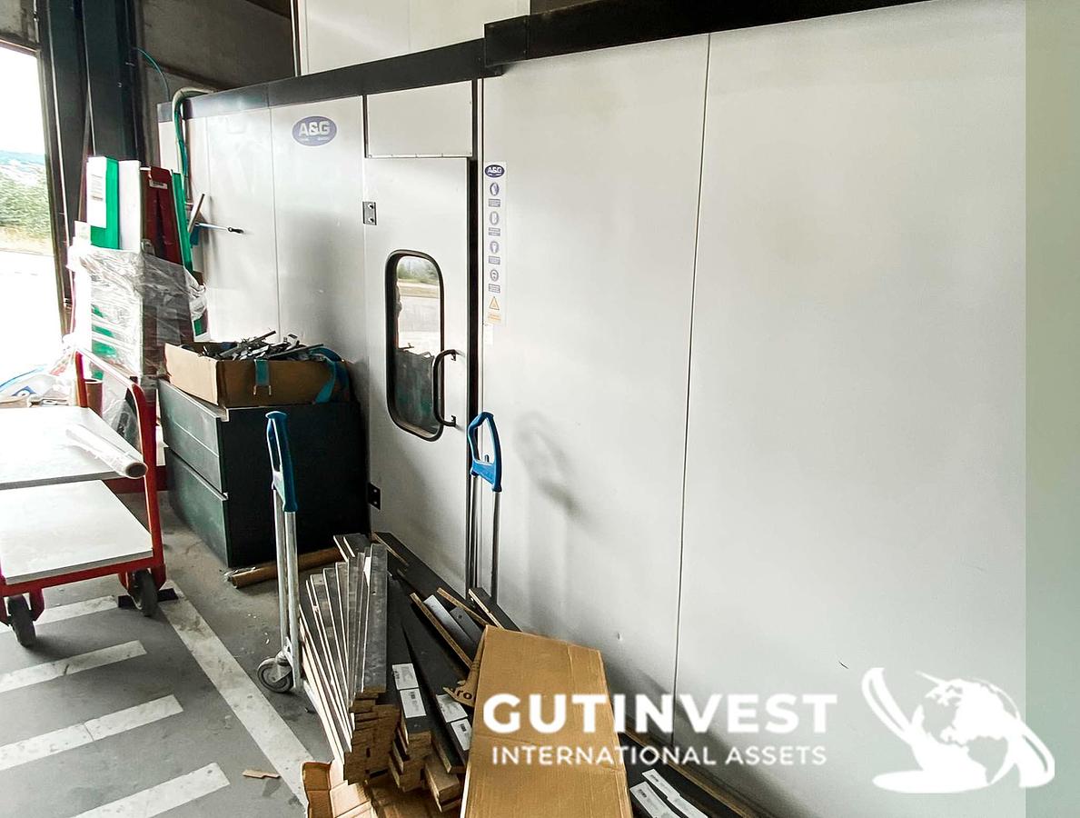 Used 4 - Pressurized and Climate-Controlled Paint Booth