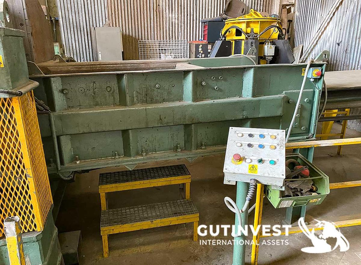 Used 1 -  Automatic Metal Baling Press
