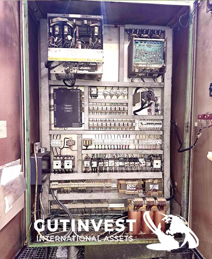 Used 1 - Fixed bed CNC milling machine