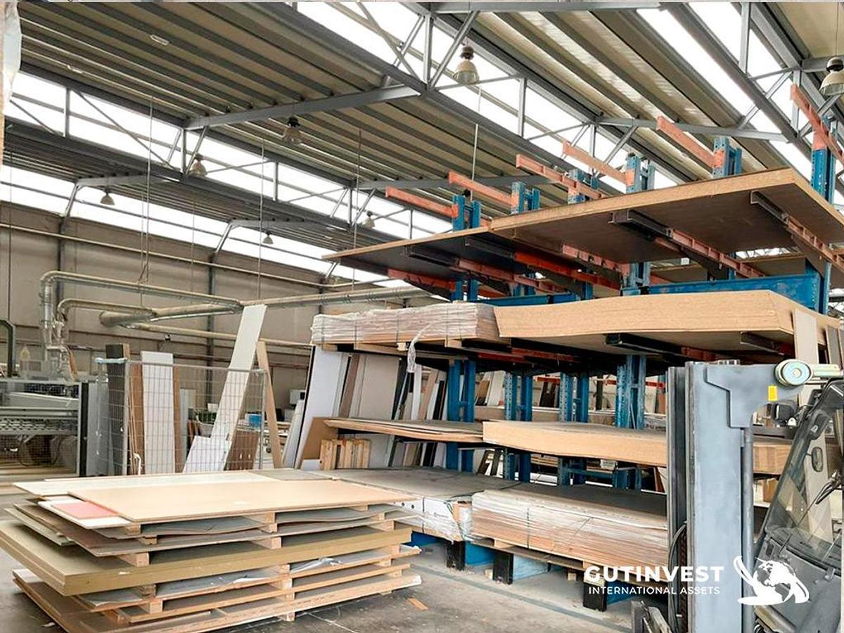 Usado 1 - Unidad productiva - Fabricante de mobiliario de madera - 7.