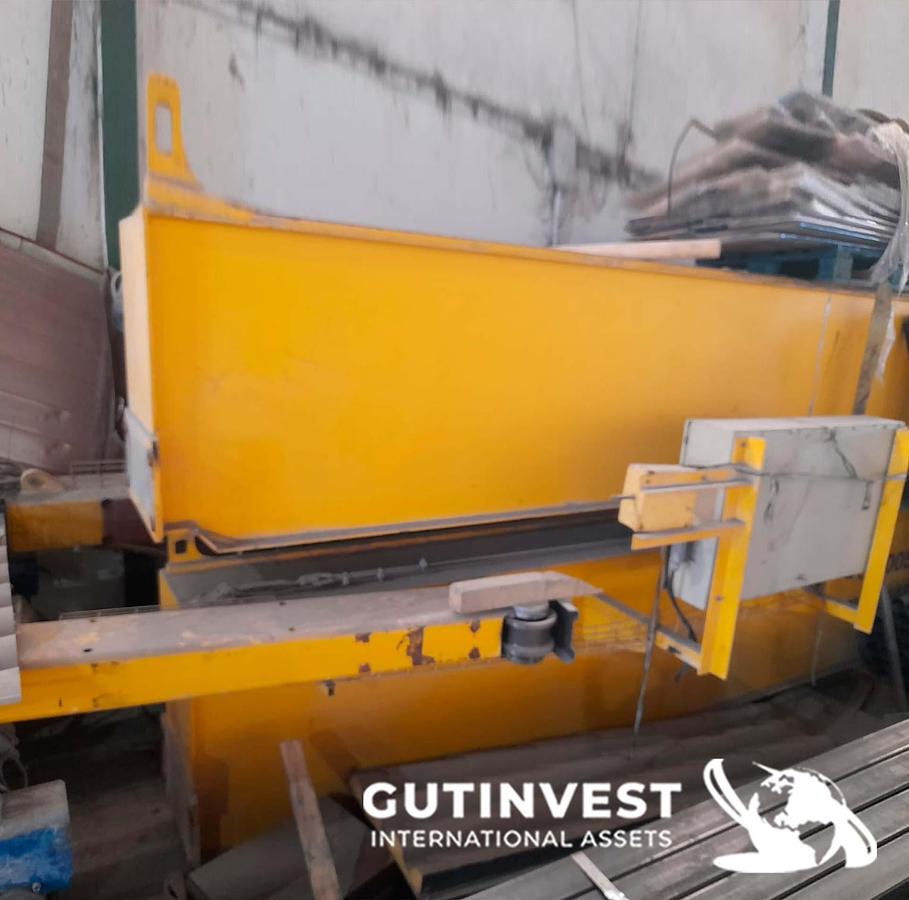 Used Double-girder overhead crane - 5 Tn