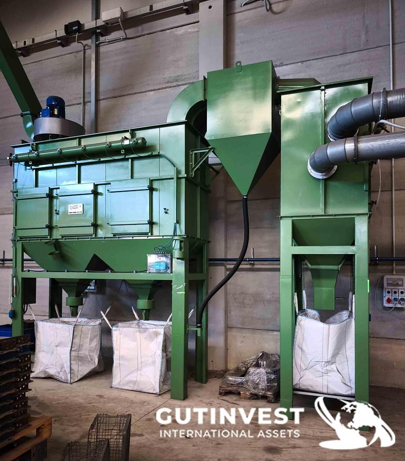 Used 6 - Sanding machine with dust extraction