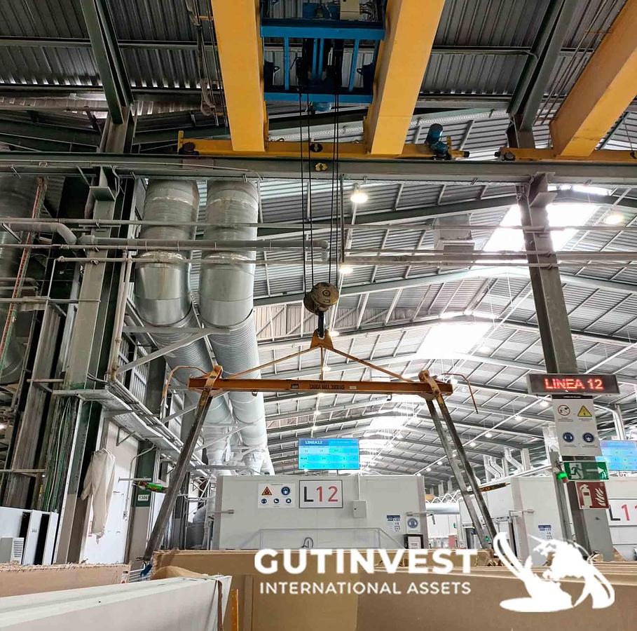 Used Double-girder overhead crane - 5 Tn
