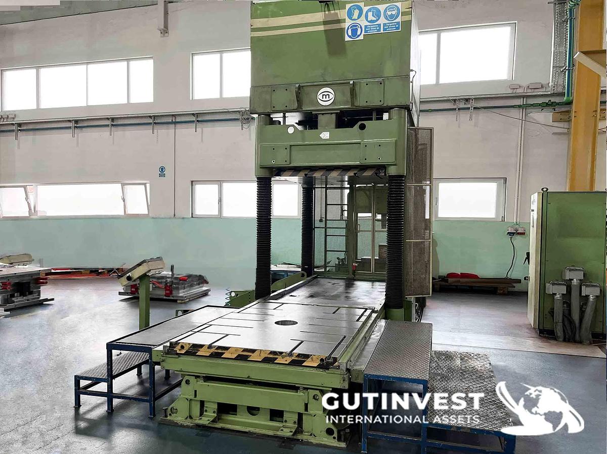 Used Hydraulic press for molds and dies