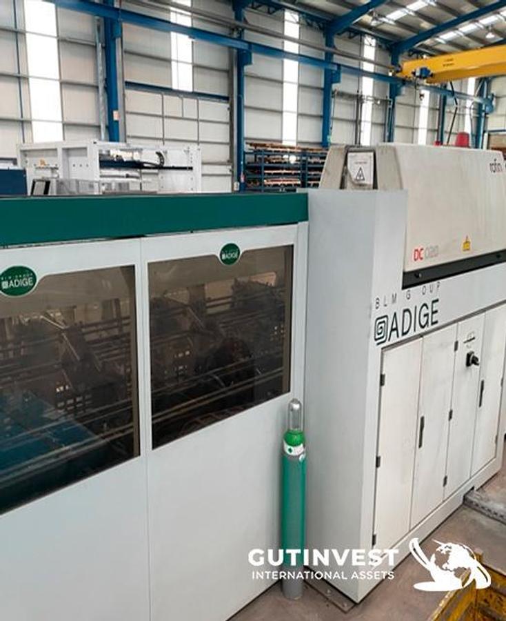 Usado 1 - Máquina de corte por láser de tubo CNC