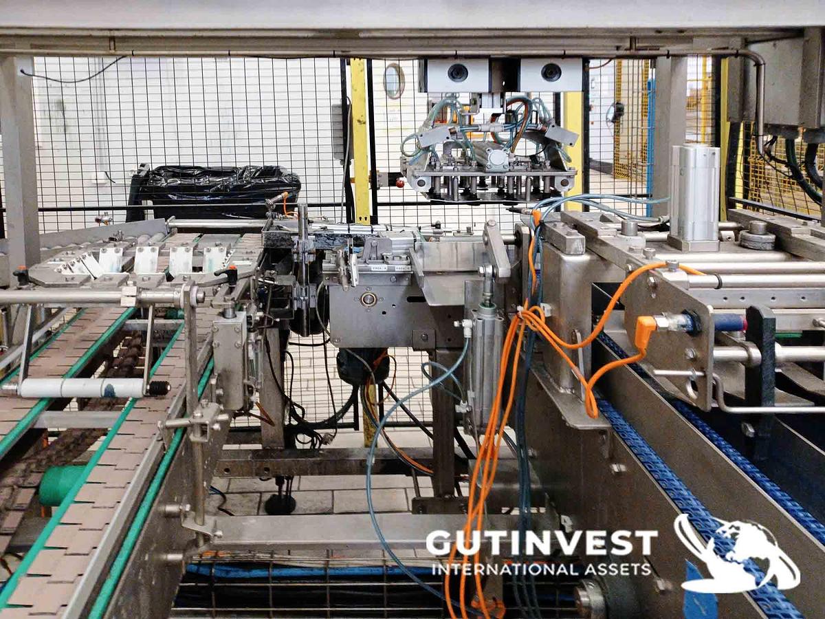 Used 6 - box packaging machine
