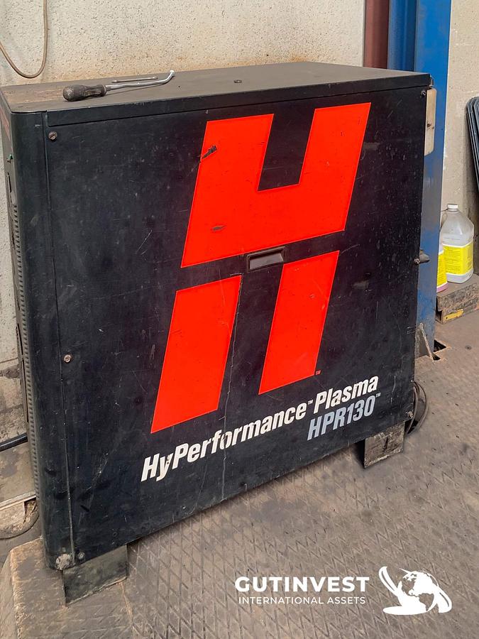 Used 1 - Plasma cutting machine
