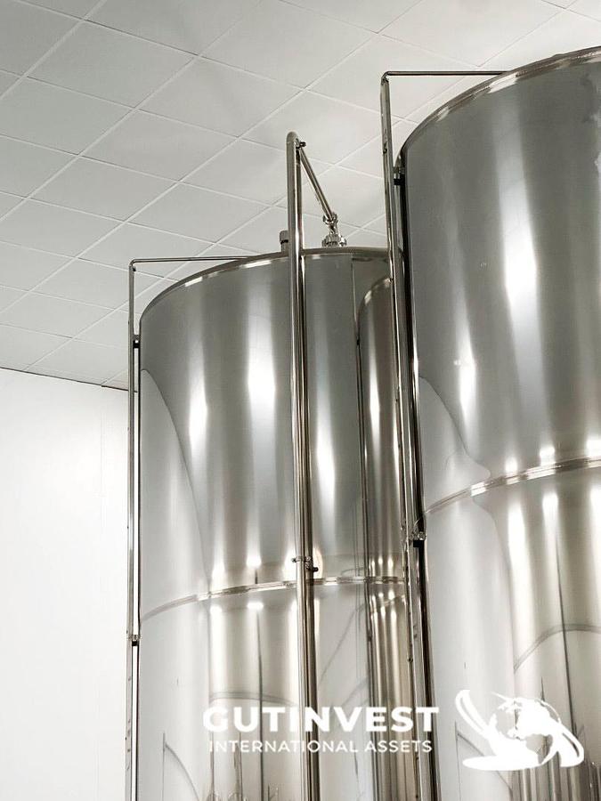 Used 1 - Complete lot of machinery for olive oil packaging