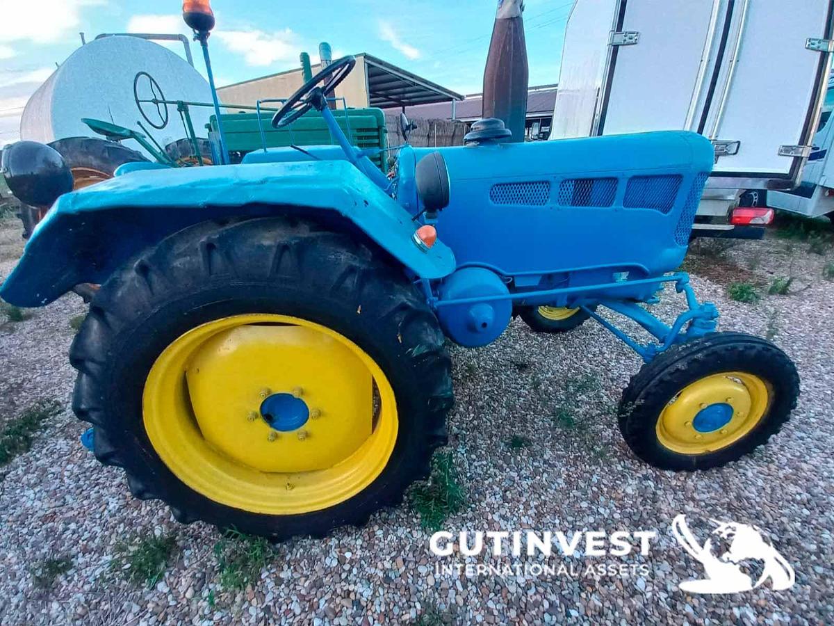 Used 13 - Agricultural tractor