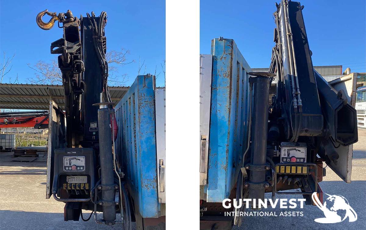 Used 4 - 3 axis - open box truck with crane