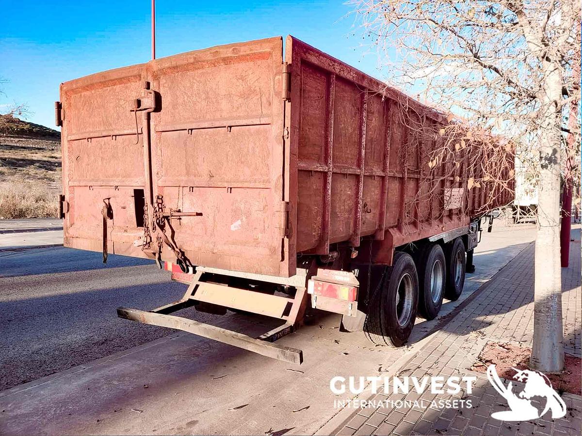 Used 1 - Tipper semi-trailer - 3 axes