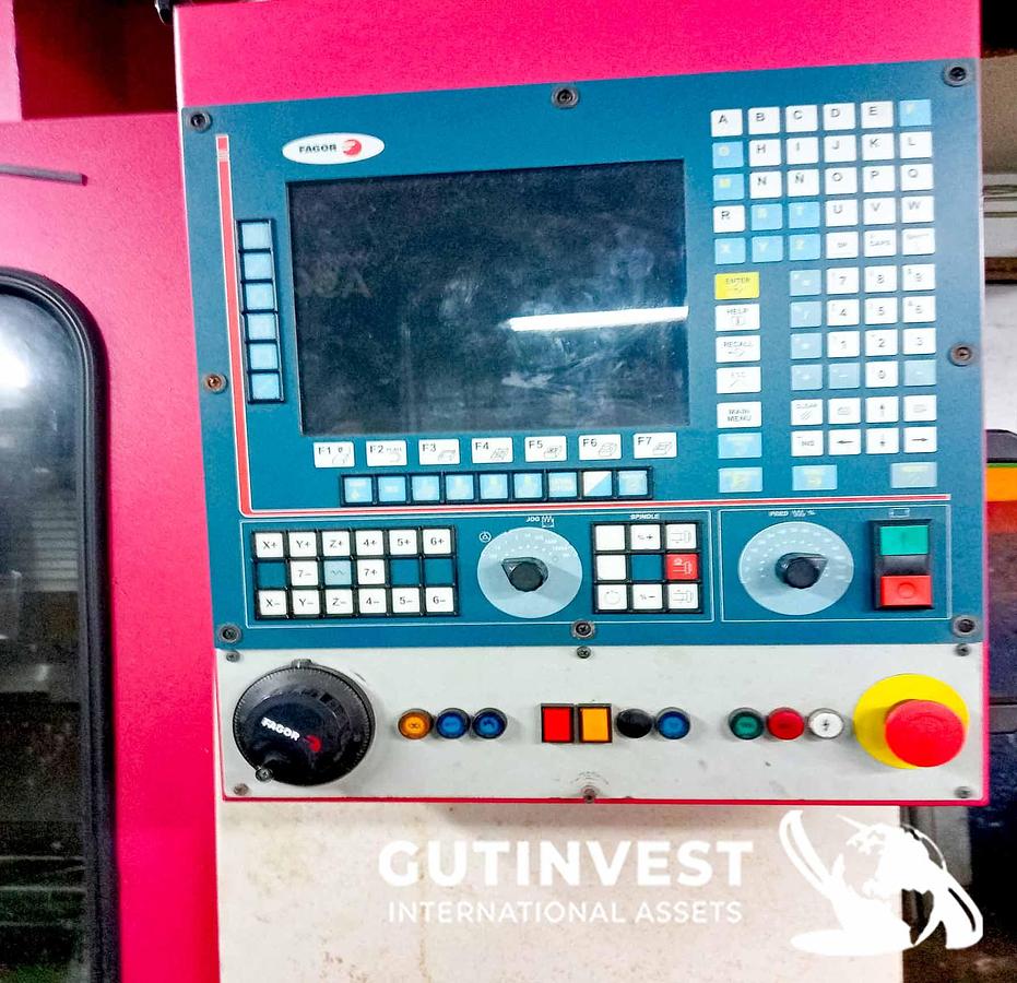 Usado 1 - Centro de mecanizado CNC