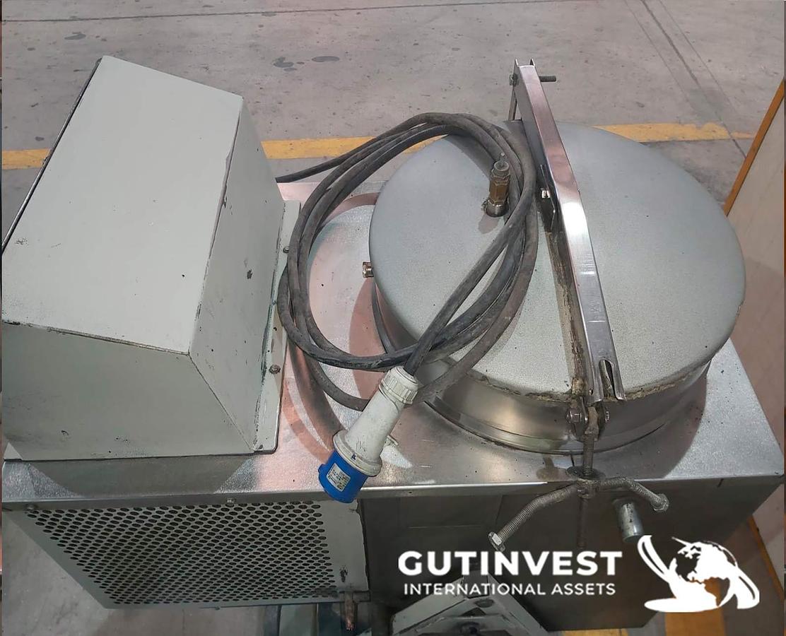 Usado 29 - Máquina de reciclado de disolvente