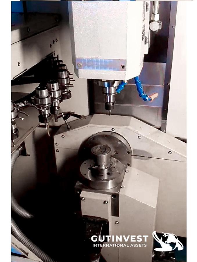 Used 1 - Vertical machining center - 5 axes
