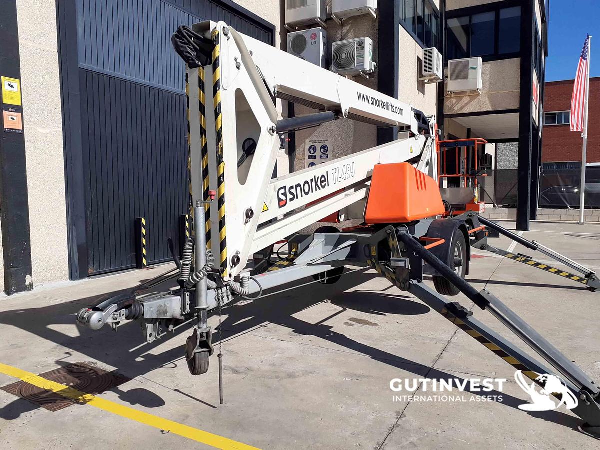 Used 1 - Towable Boom Lift
