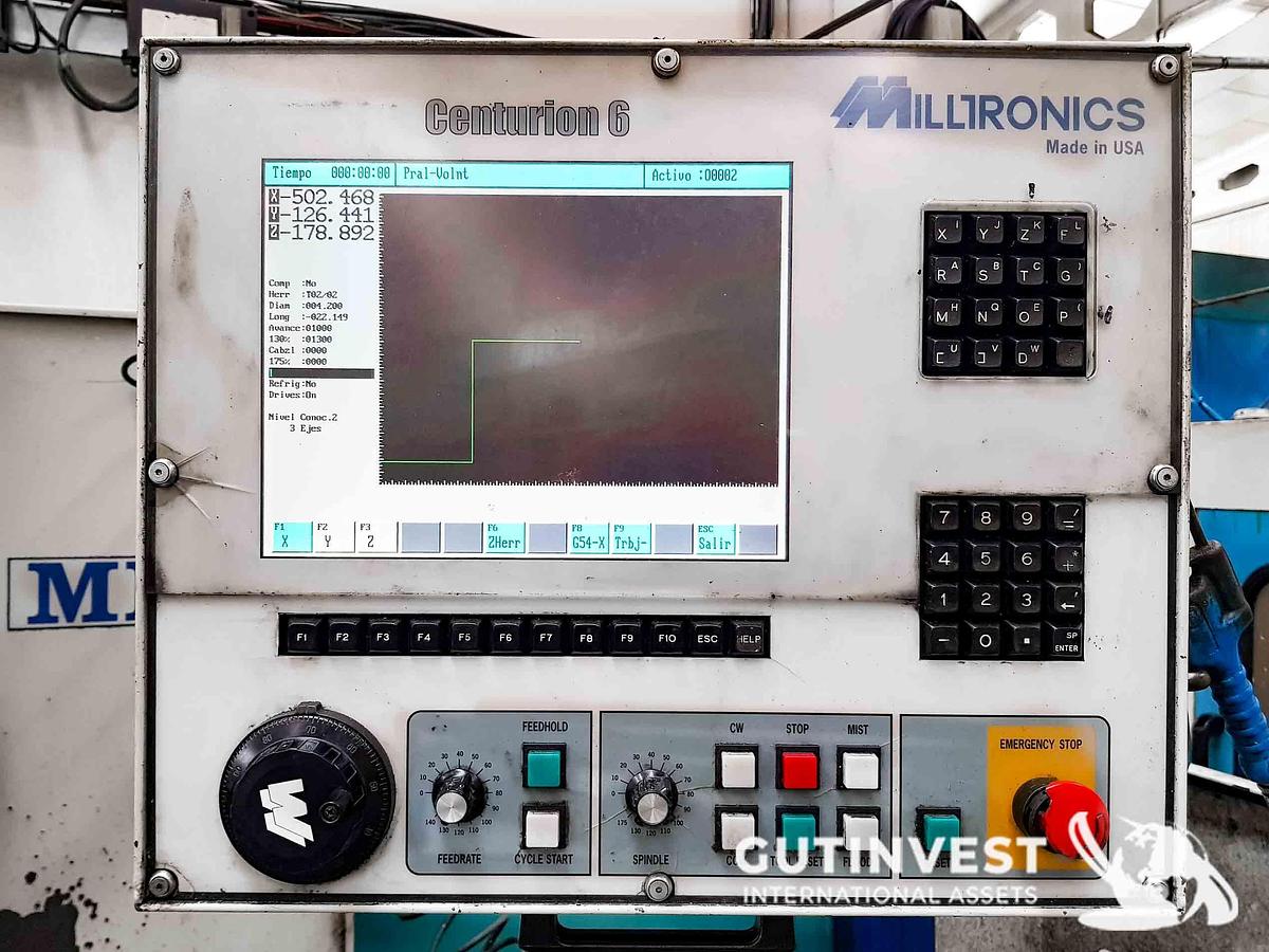 Usado 7 - Fresadora CNC de 3 ejes