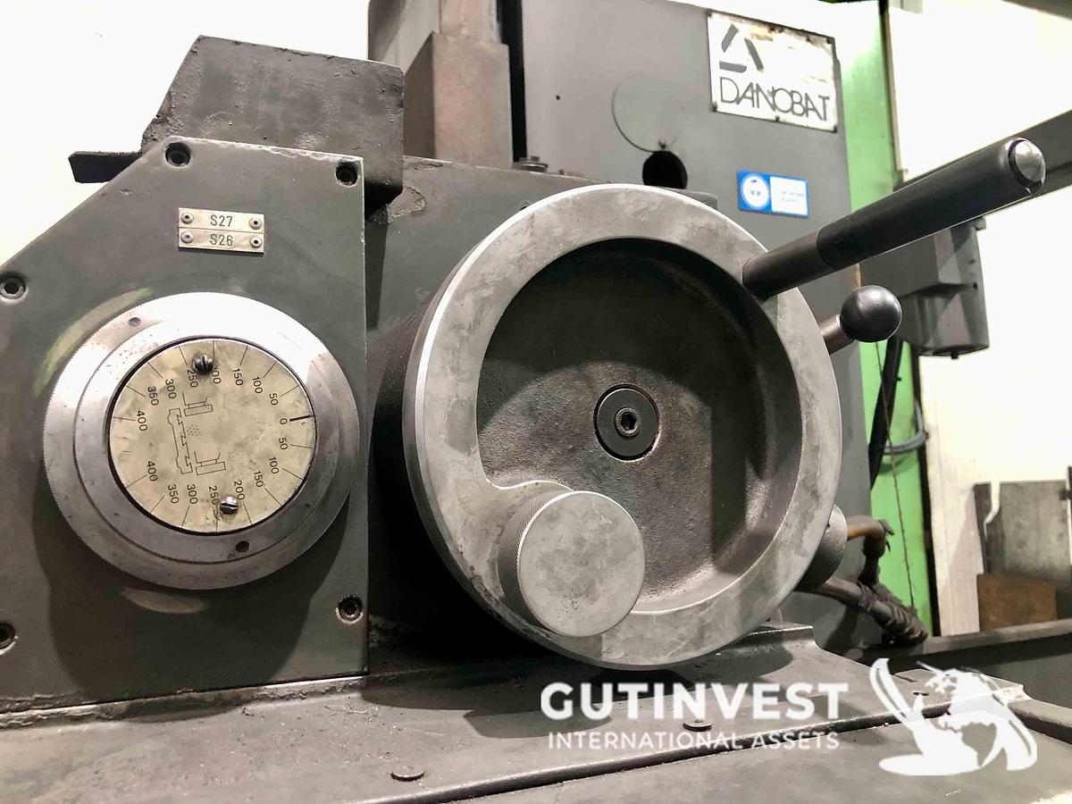 Used 1 - Surface grinding machine