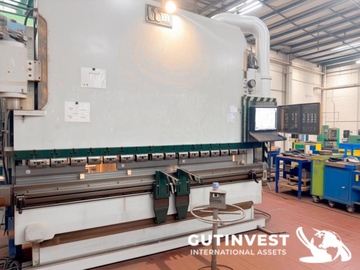 Used Metal Press Brake - 160Tn