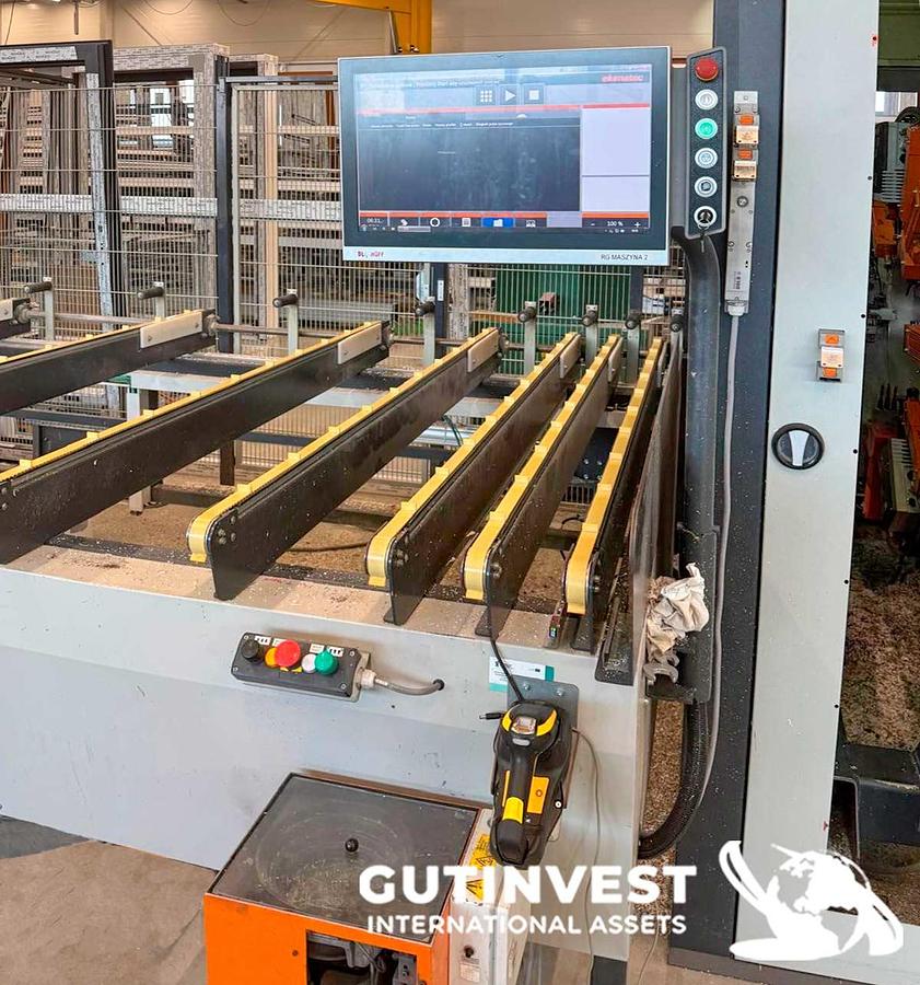 Usado Centro de mecanizado CNC para perfiles de PVC