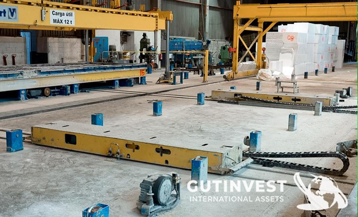 Used 1 - Complete line of precast concrete walls