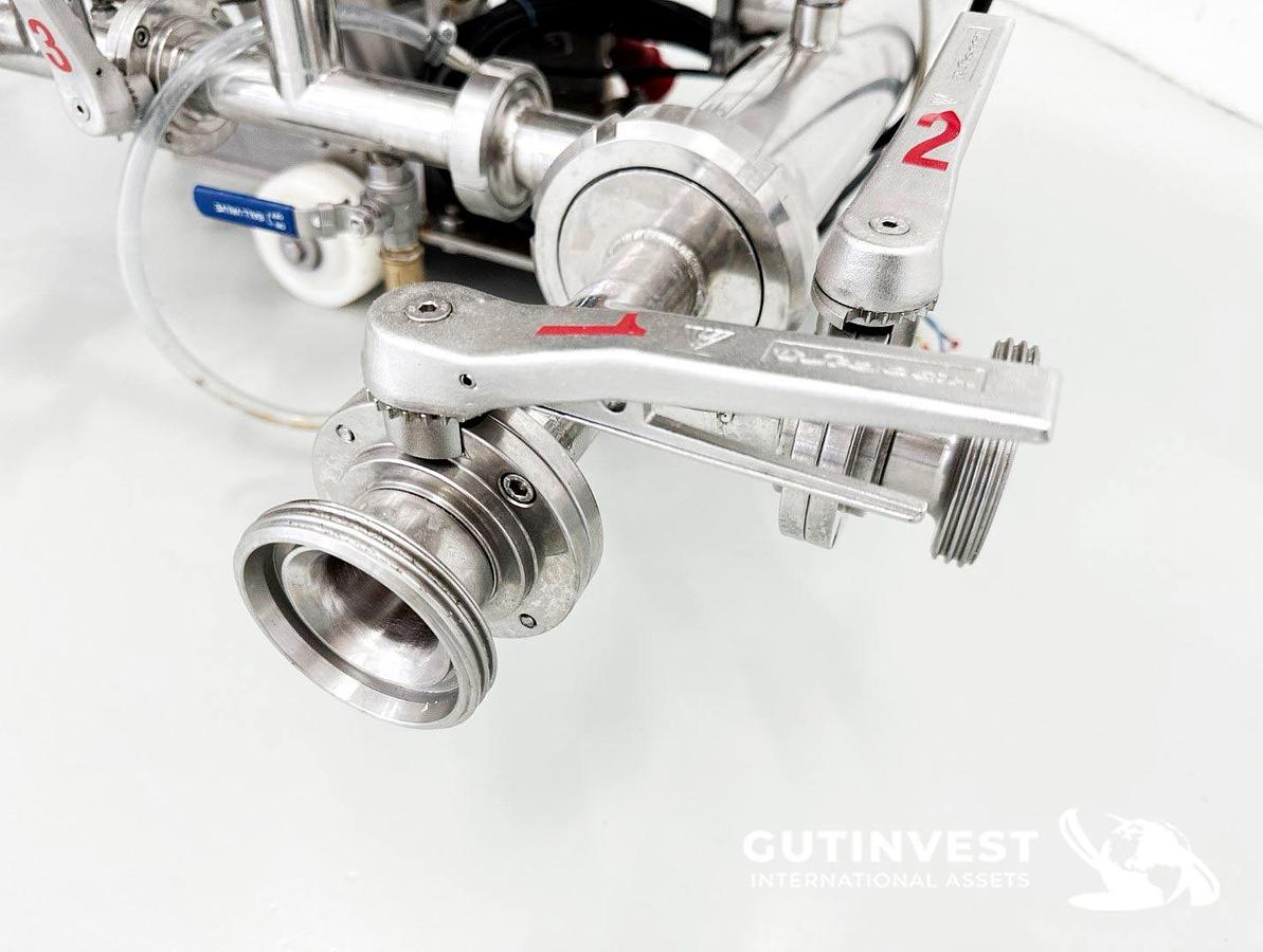 Used 1 - Complete lot of machinery for olive oil packaging
