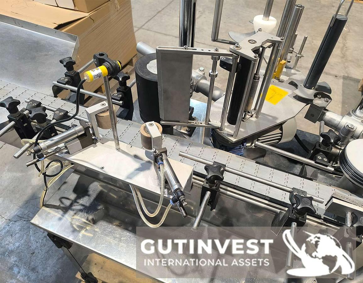 Used Labeling machine