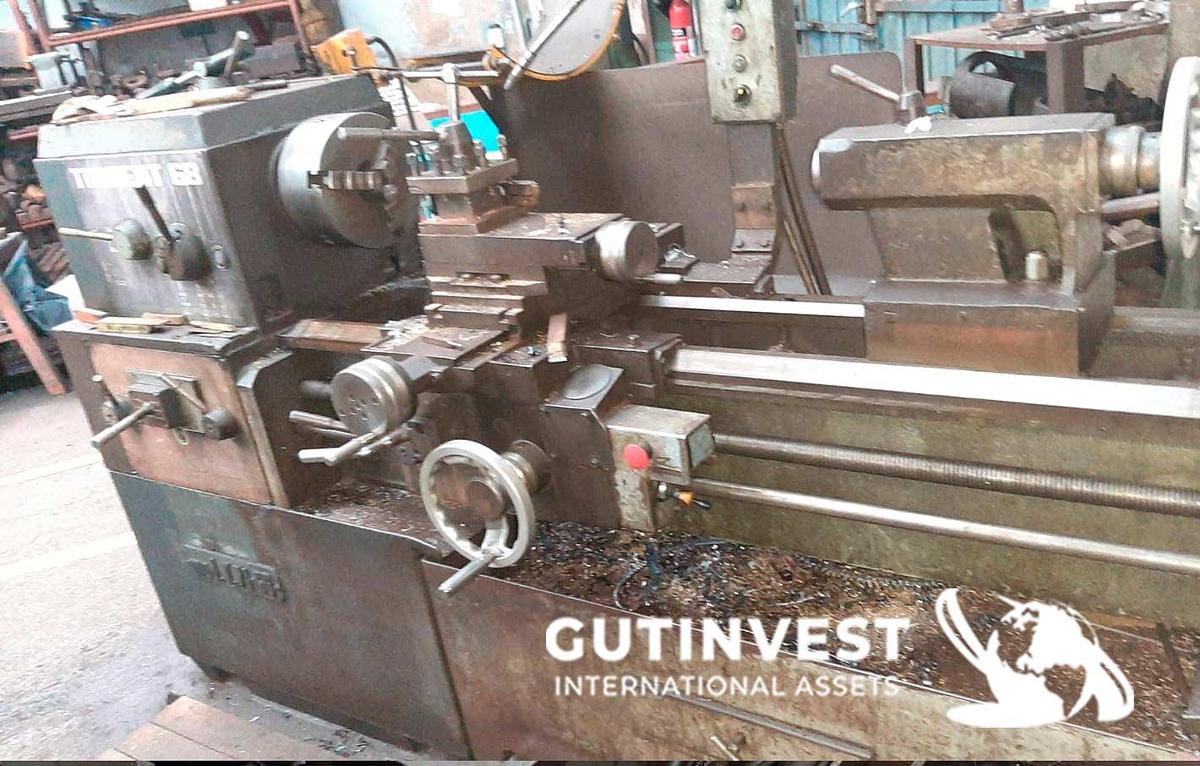 Used 2 - Lathe for metal