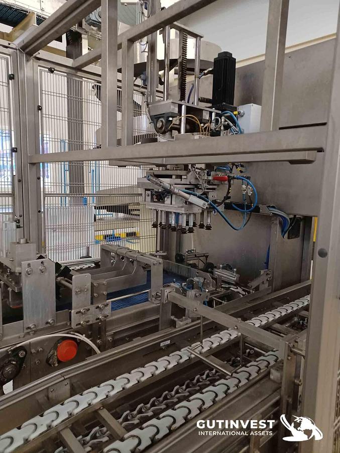 Used 15 - Packaging machine