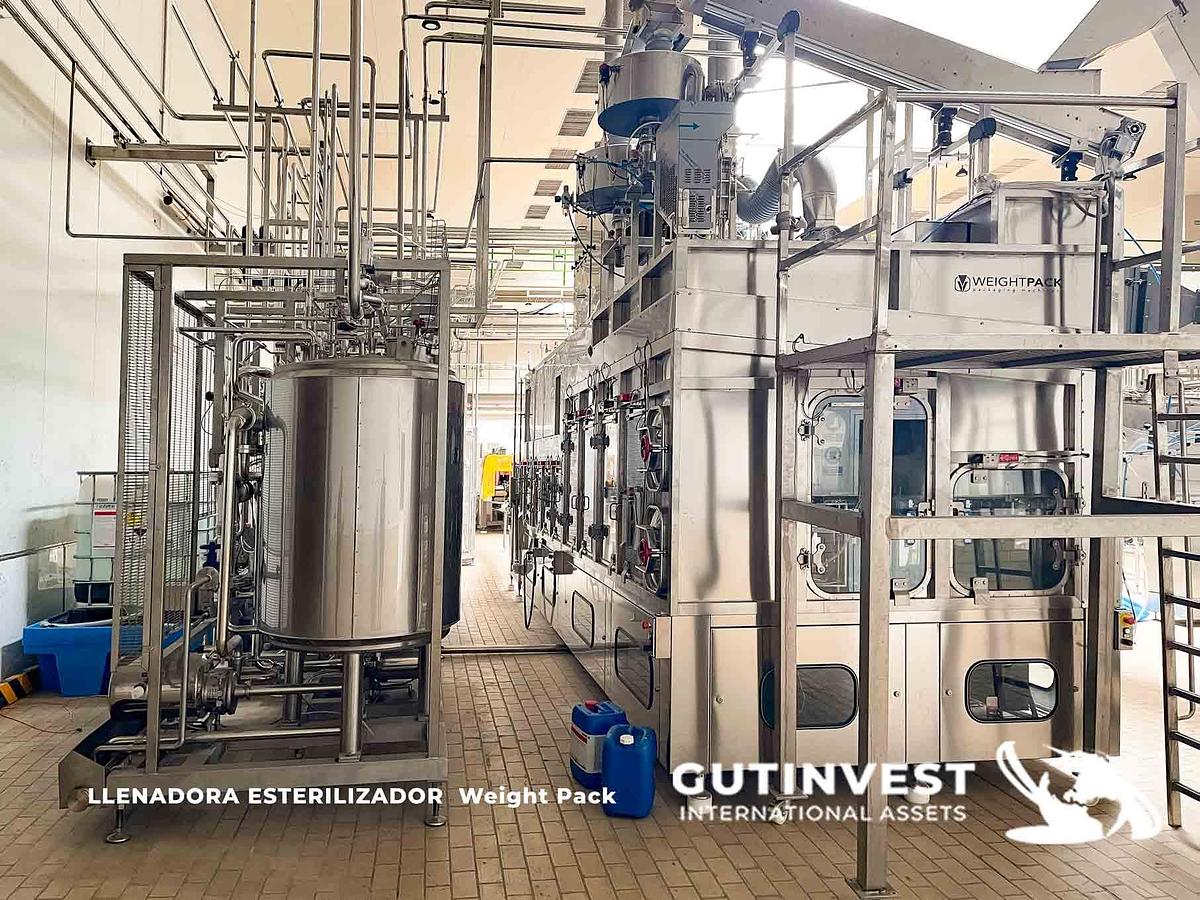 Usado 5 - Linea aséptica de soplado y envasado en botellas PET