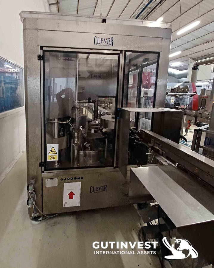 Used 13 - Labelling sleeving machine