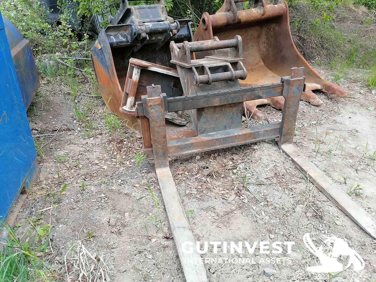 Usado Excavadora hidráulica de cadenas
