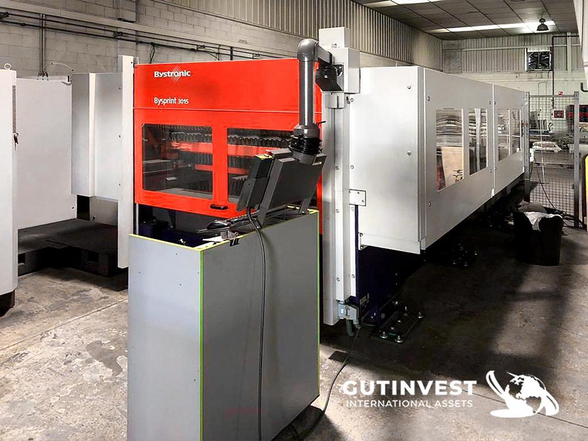 Used 1 - CO2 laser cutting machine - 2.2kW