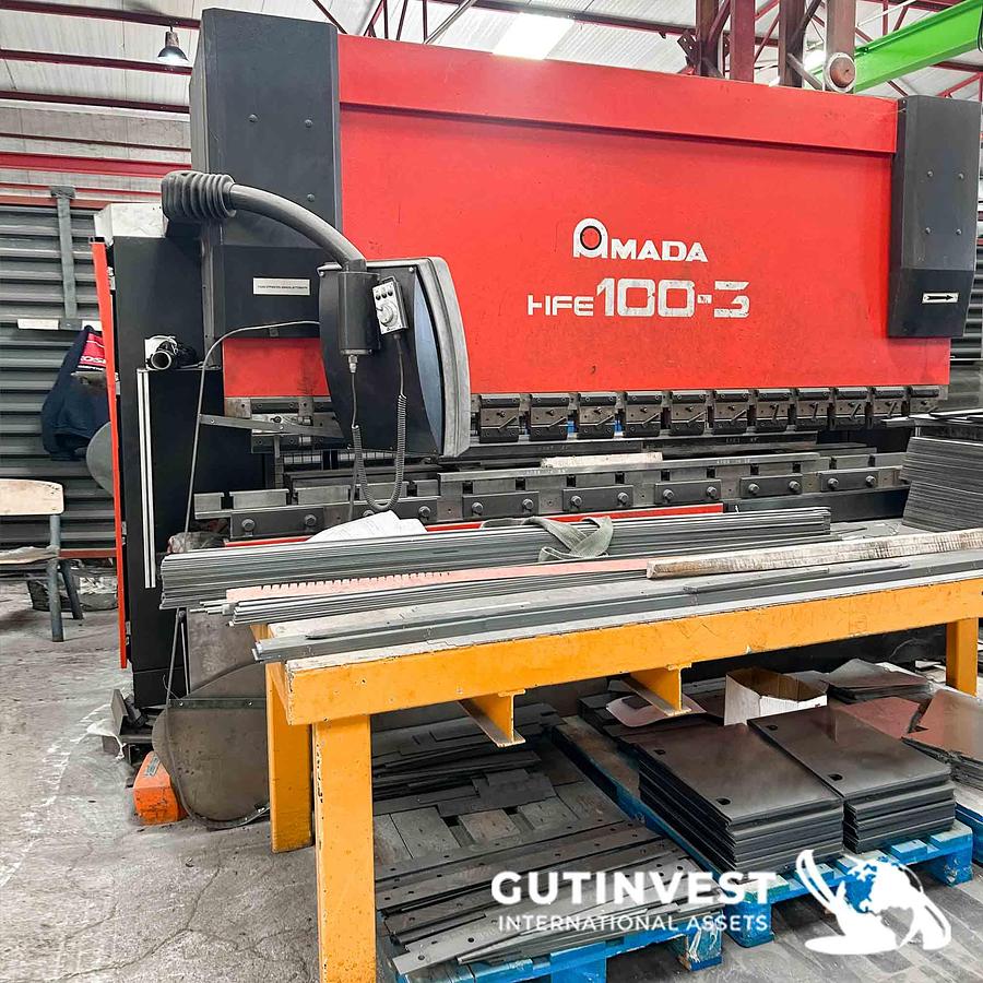 Usado Plegadora CNC