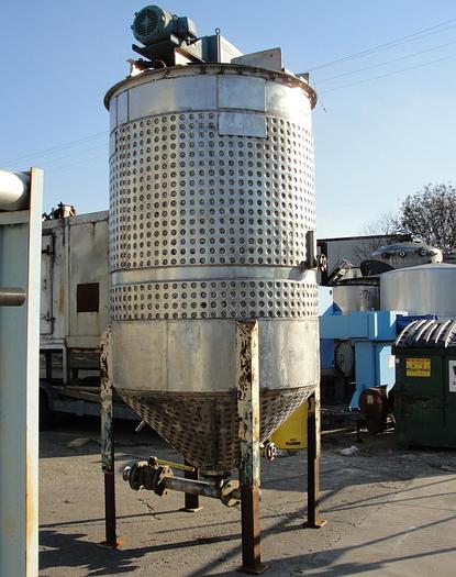 Used 1,100 GALLON WILL FLOW VERTICAL MIX TANK - 150 PSI JACKET