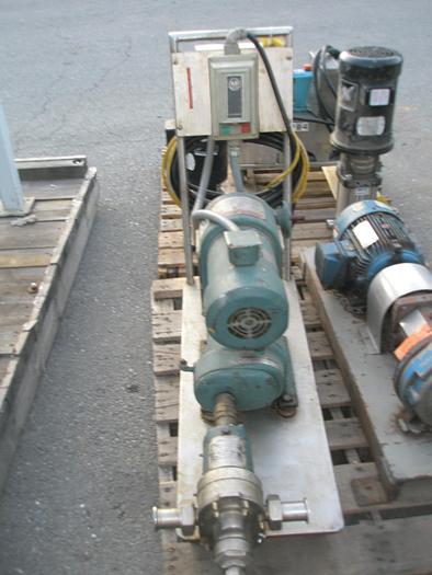 Used Pump, Positive, Waukesha, Mdl 010, S/st, 1 HP, 1.5" #S735432