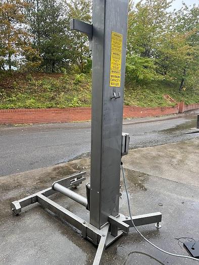 Used MOBILE TOTE BIN HOIST