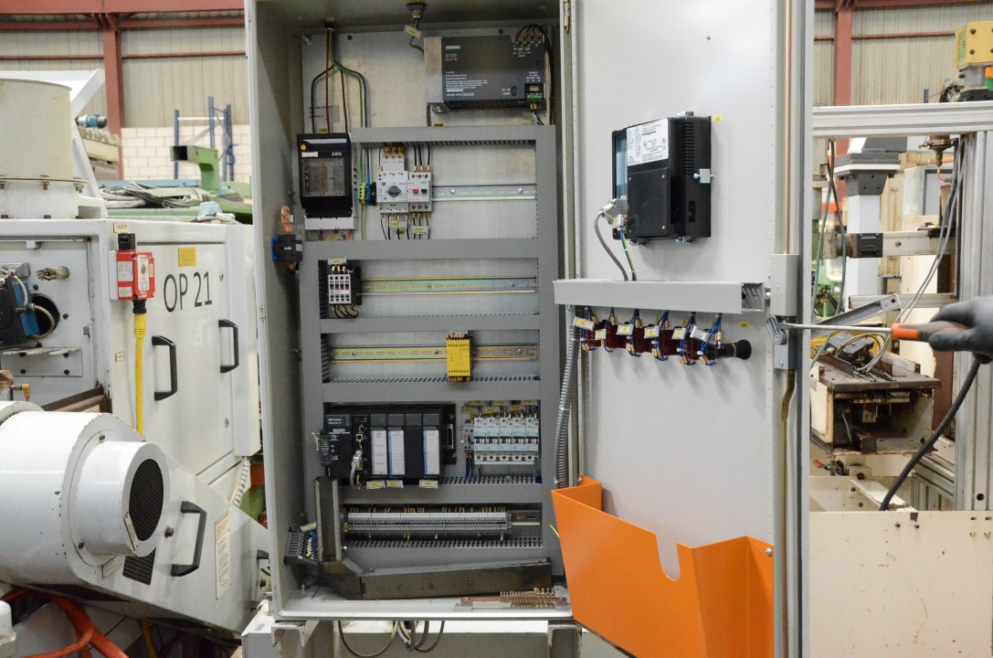 Usado 2002 LANDIS 500 SE - CNC Rectificadoras sin centros #4457