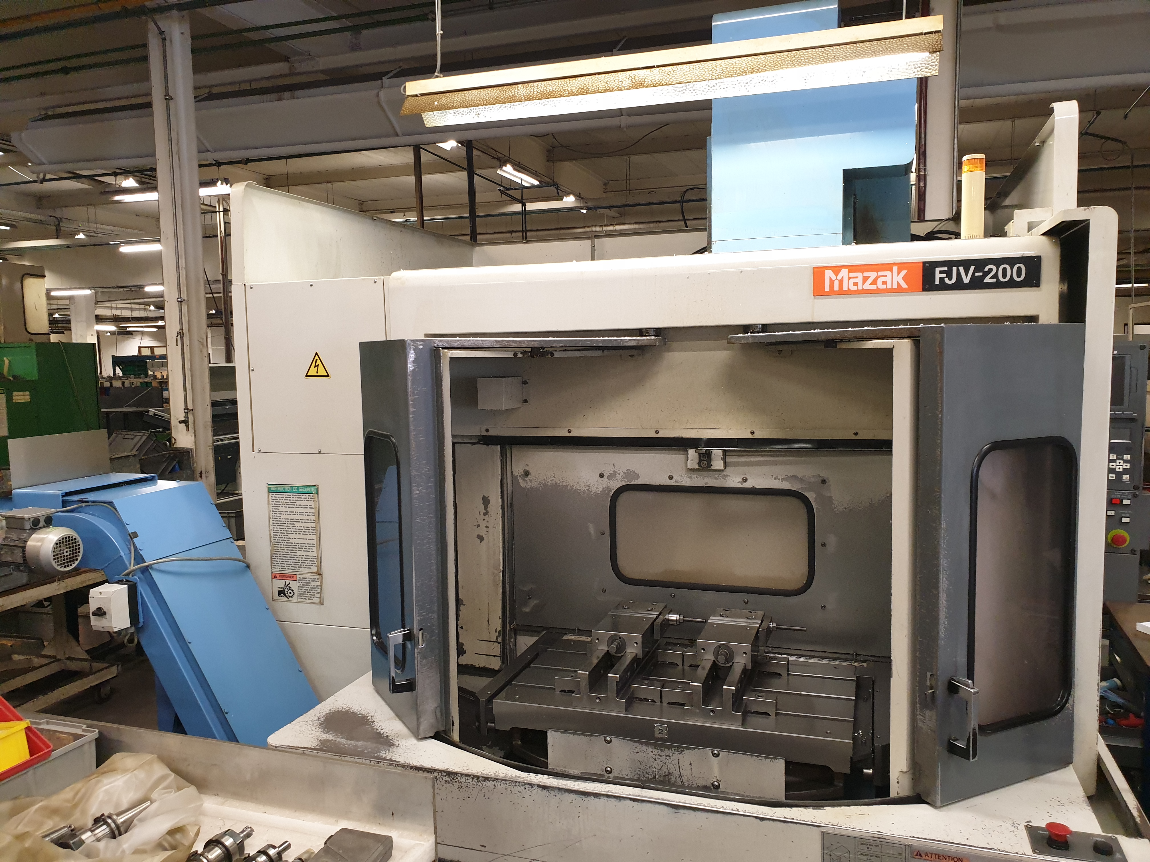 Gebruikt 2000 MAZAK FJV-200