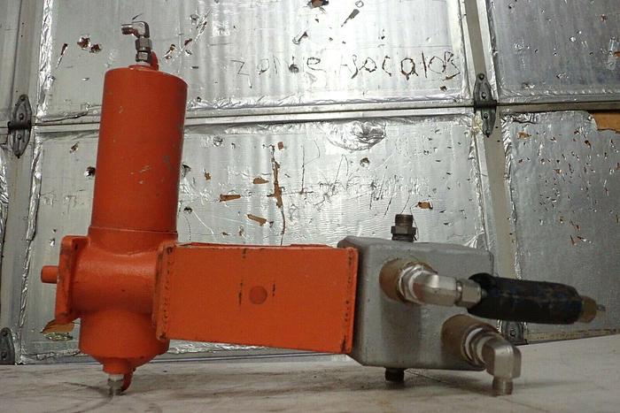 Used Bettis Pneumatic Valve Actuator Model CB-315