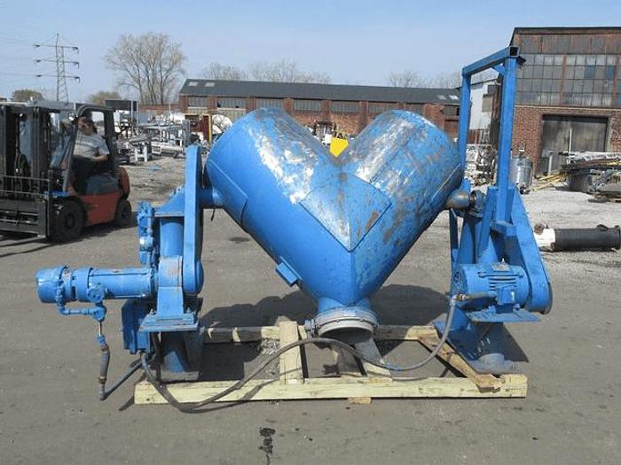 Used 20 CU. FT. P-K TWIN SHELL BLENDER -S/S – LIQUID FEED
