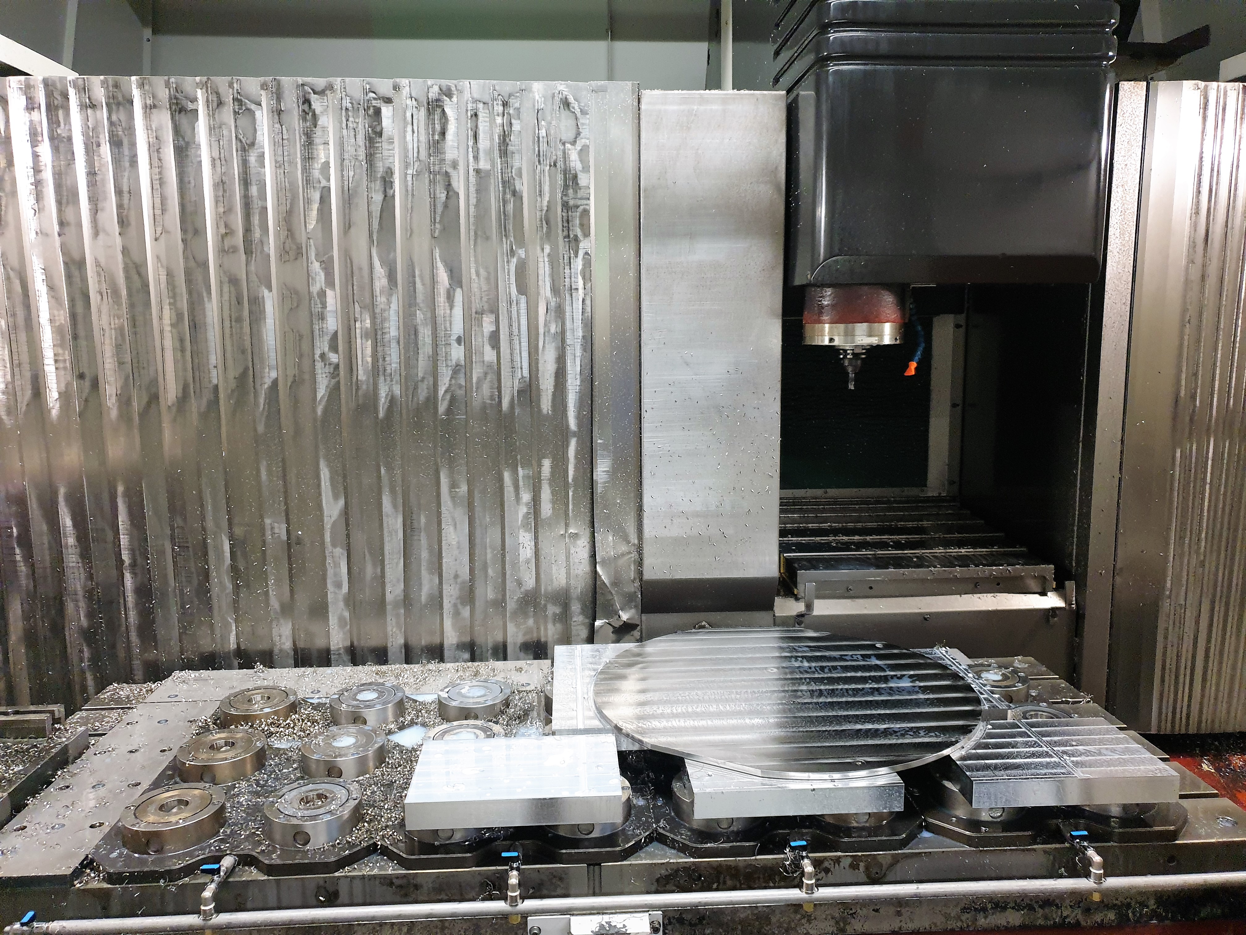 Gebruikt 2004 MAZAK VTC - 300C - II